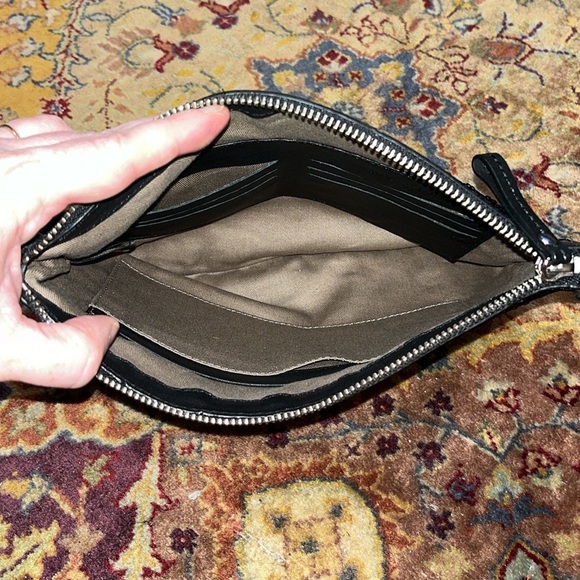 Ann Taylor Black sequin zipper pouch - Picture 2 of 5